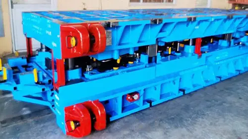 Otomatik hat serisi kalıplar, otomotiv damgalama prosesinin yüksek hızlı otomasyona doğru ilerlemesine yardımcı olur.